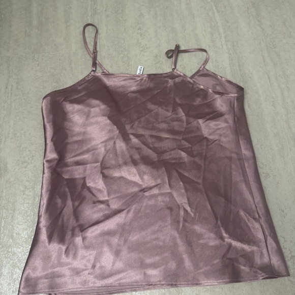 DB Studio satin Cami and ruffle flutter shorts pajama set - Picture 9 of 10